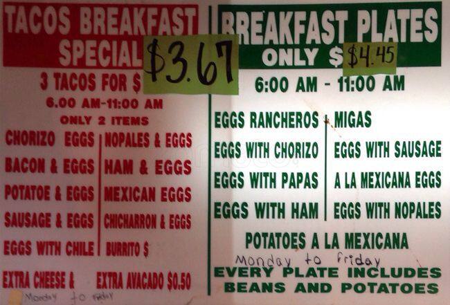 Tasty food Tex-Mexmenu East Cesar Chavez, Austin